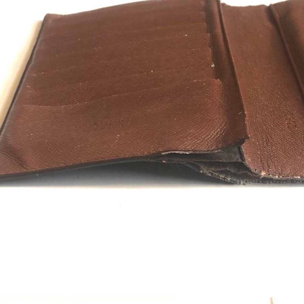 LOUIS VUITTON Vintage LV Monogram Canvas Bifold Wallet Made in France MSRP $800 - Picture 14 of 16